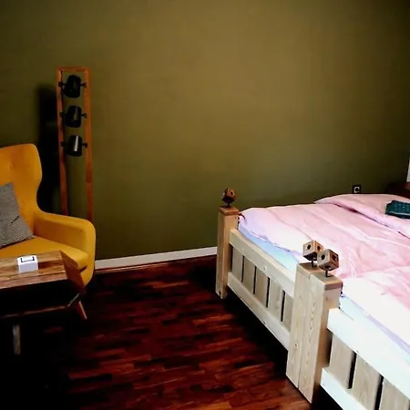 Louvre Apartment *